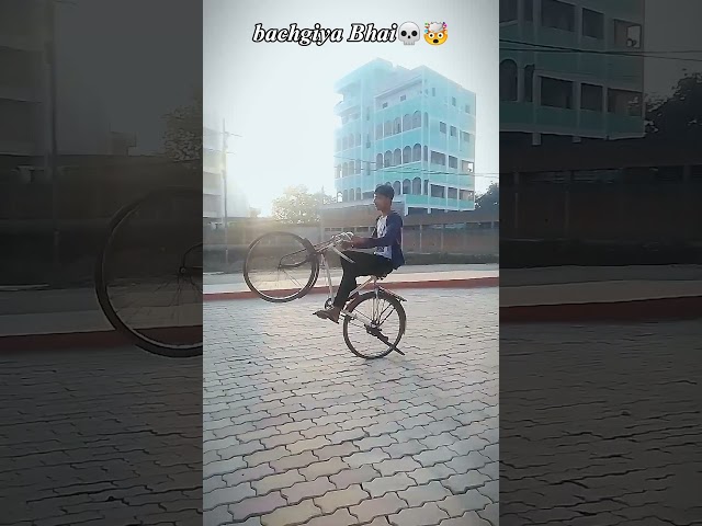 CYCLE STUNTS⚠️ WHEELIE SHORT #dukerider1 #wheelie #stunt #trending #viral #shorts