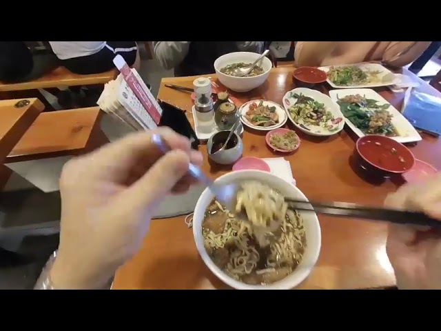 Taiwan style Beef Soup Noodle. 紅燒牛肉麵 [VR180 3D]