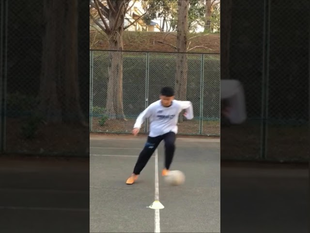 5 Effective Futsal Skills & Street Football Tricks Tutorial #shorts #futsalskills #futsal