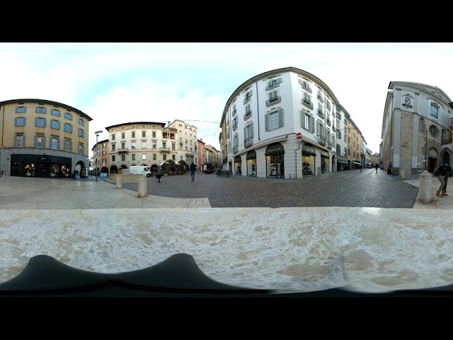 Piazza Pontida, Bergamo