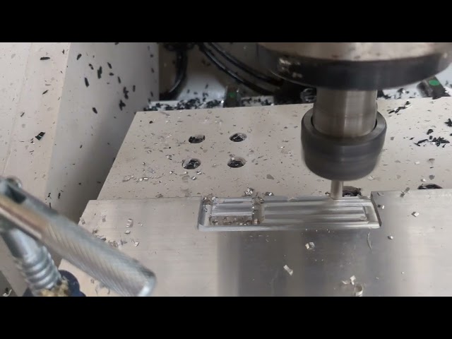 Kitchen worktop CNC machine cutting aluminium