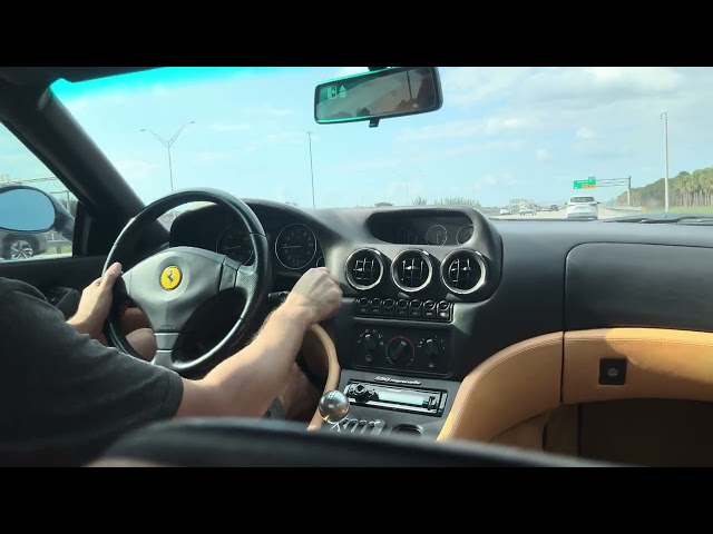 Ferrari 550 - Highway Drive