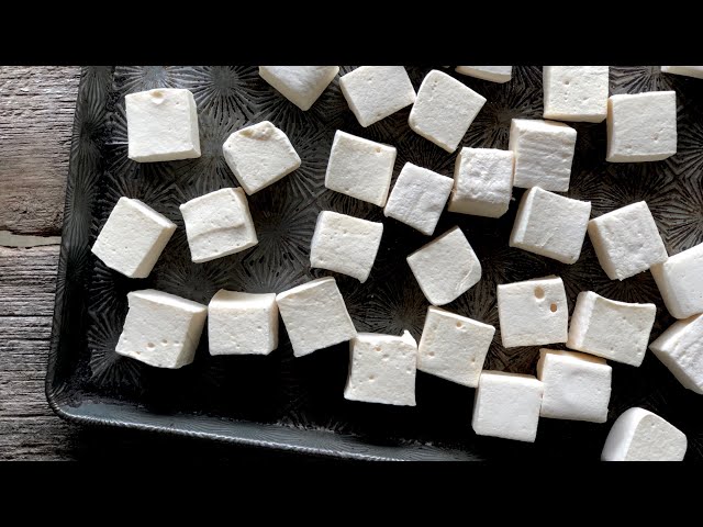 Homemade MAPLE MARSHMALLOWS