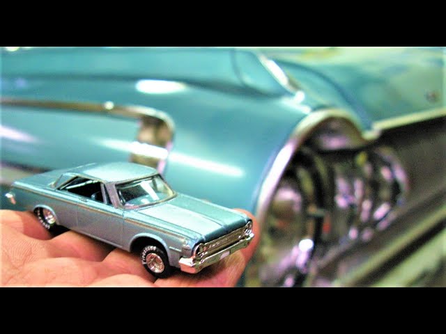 Johnny Lightning? No, So I Turn a 1/64 Bill Maverick Golden 64 Dodge Polara 500 Into A Mini Show Car