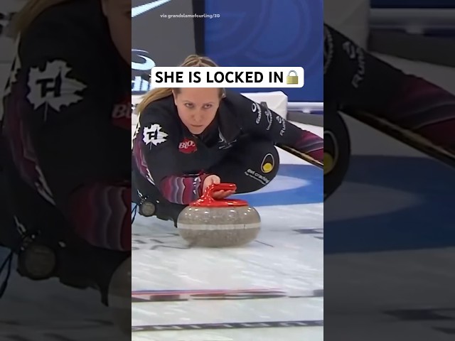 LIGHTWEIGHT STRESSED WATCHING THIS🫣👀 #curling #sports #womenssports (via grandslamofcurling/IG)