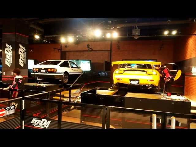 Initial D 4th Stage - Arcade With Real Cars Odaiba Japan