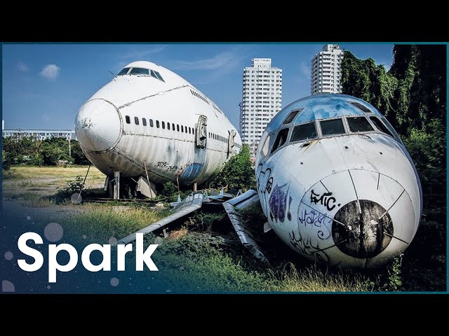 How The Boeing Jumbo Jet Changed The World | Engineering Giants | Spark