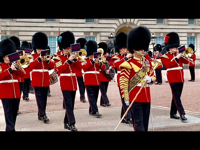 Ten Days Of Changing Of The Guard Spectacular