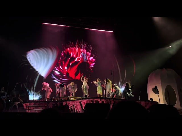 BJÖRK - THE GATE & UTOPIA LIVE PARIS