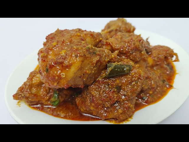 Chicken Kolhapuri | Kolhapuri Chicken Curry Recipe By Ashus Delicacies | Restaurant Style recipe