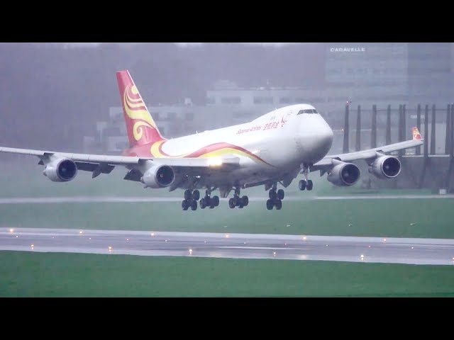 747 Floats Over 20 Seconds