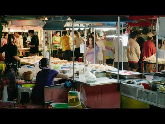 Moments from Kanchanaburi Night Market 🇹🇭