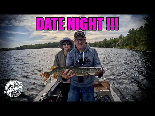 😘 Date Night Northern Pike😘 The Great Escape !! #pike #sonnenburgoutdoors