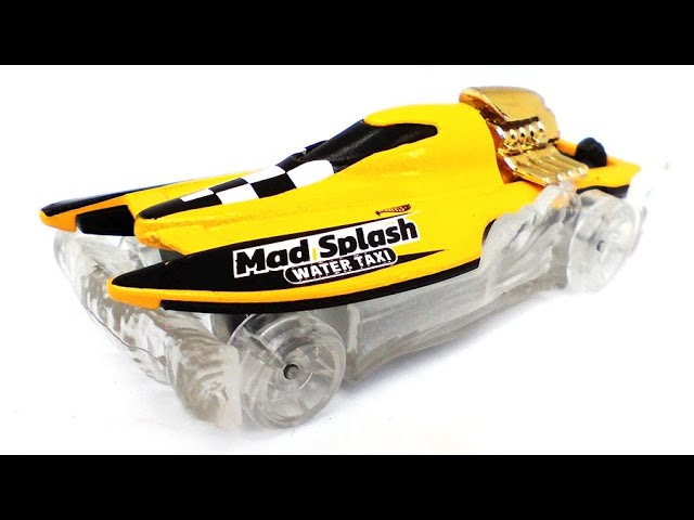 2023 Hot Wheels Mad Splash racing boat model