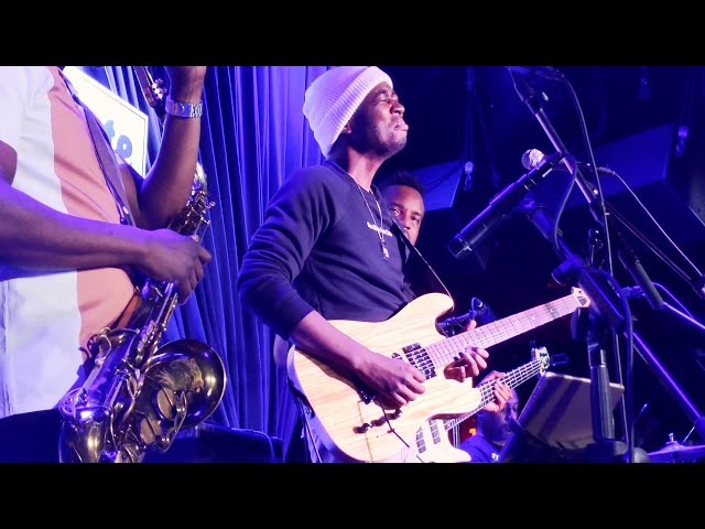 Isaiah Sharkey - Sara Smile | Live at Blue Note NYC, 5/20/2022