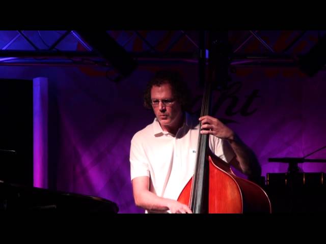 The Matt Savage Trio- "Footprints" by Wayne Shorter (Live in Spain)