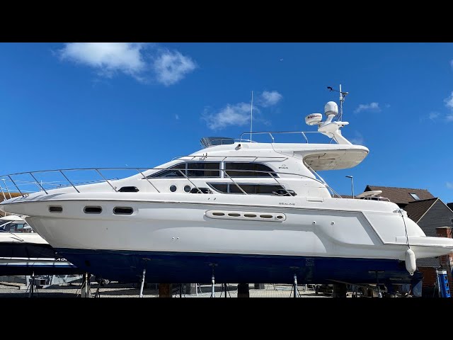 £150,000 Sealine F44 Upper Interior Tour