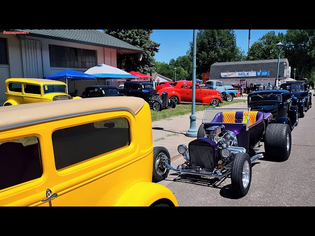 American classic car shows {1000s of classic cars} old cars classic car culture USA wide 2024 & back