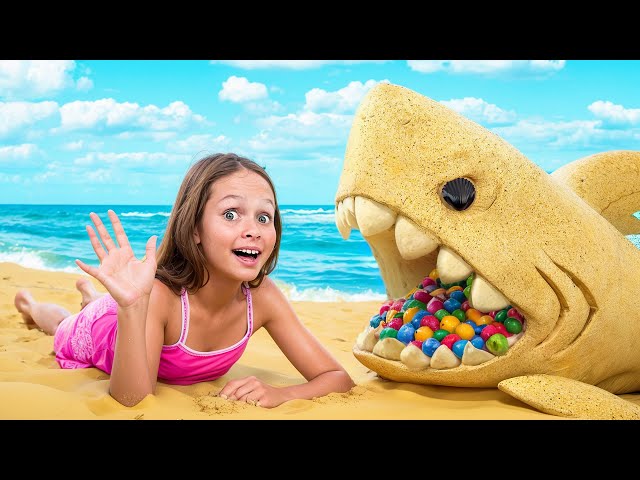 Build the Biggest Sandcastle! Beach Playground Adventure for Kids