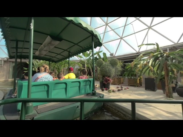 Living with the Land (greenhouse section) - EPCOT - Walt Disney World. VR180