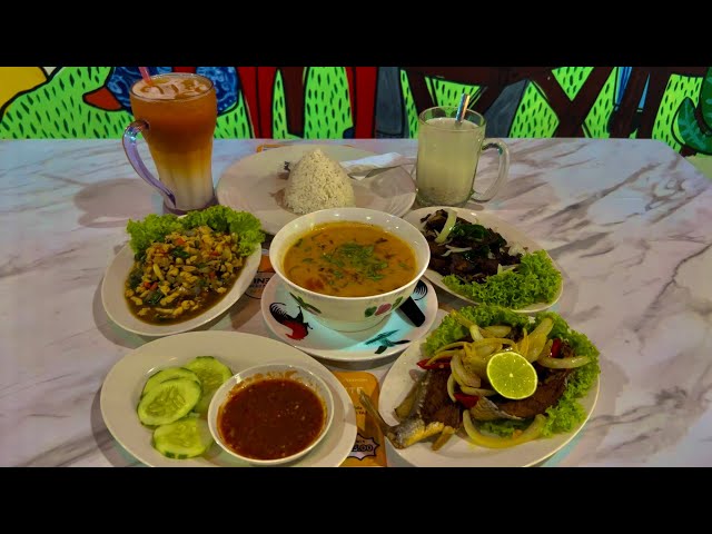 Jom Cuba Makan Masakan Kelantan Dan Thailand Di Restoran BEKWoh