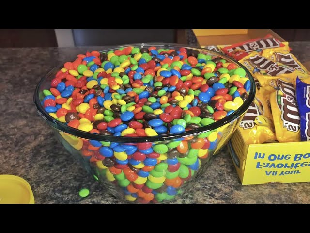 Huge M&Ms Chocolate Candy Unboxing