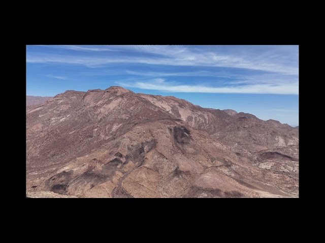 Brandberg east, approaching from Uis