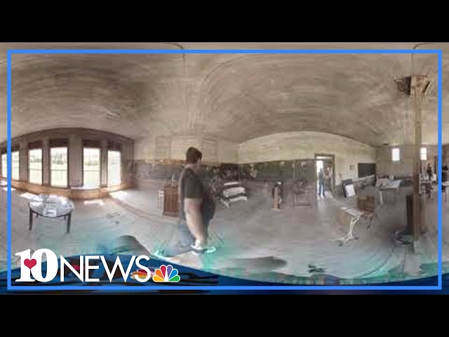 Abandoned Places: 360 look inside the Island View School