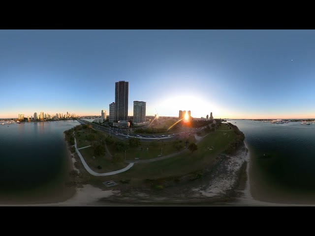 VR 360 - Flying above the broadwater in front of Southport, views to Main Beach and Surfers Paradise