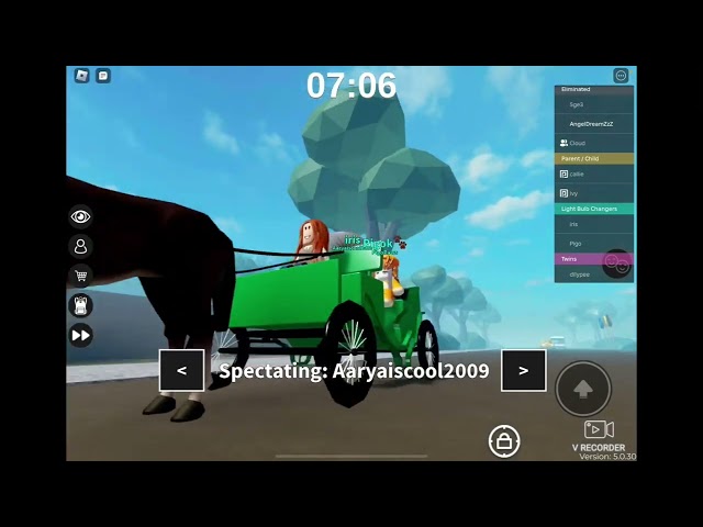 Roblox: Playing the Updated Version of RaceAround the world with Cloud