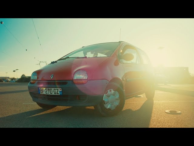 This car saved my life. Twingo 1998