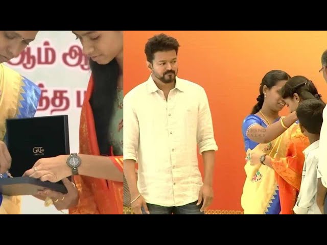 Vijay diamond Necklace Gift |Nandhini  வைர நெக்லஸின் விலை  scoring 600/600 Education Award