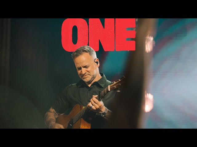 One (Live) - Bethel Music, Brian Johnson