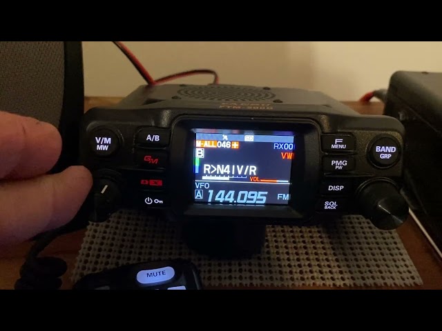 New Yaesu FTM-200DR Insane digital audio