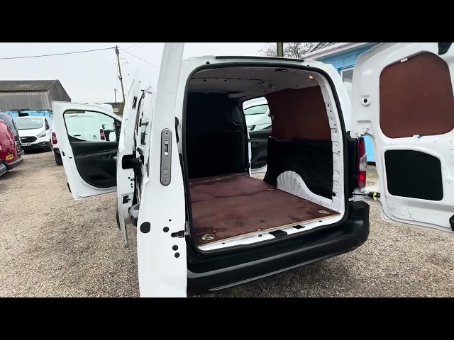 2021 (70 PLATE) VAUXHALL COMBO 2300 DYNAMIC TD PANEL VAN L2 AIR CON EURO 6 ULEZ COMP ** 50K MILES **