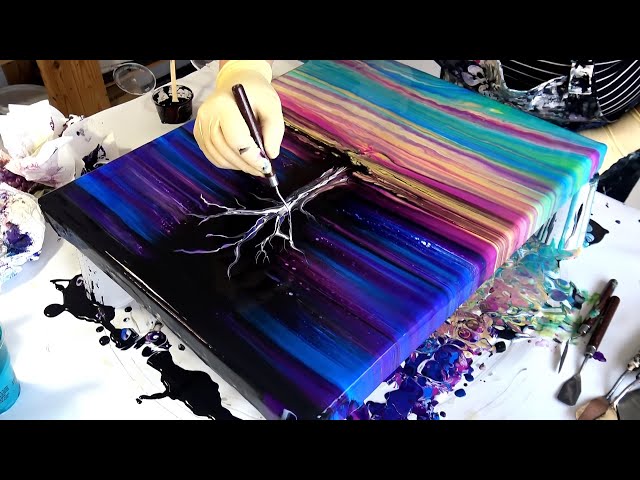 Paint Swipe Creates STUNNING Tree Masterpiece! 🌳✨ Relaxing Fluid Art