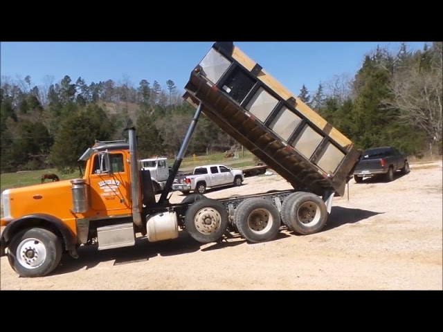 1991 Peterbilt 379 dump truck for sale at auction | bidding closes May 31, 2018