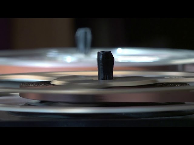 Spinning spools of an audiophile magnetophon. Free HD video footage