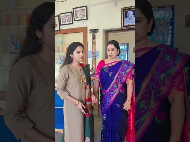 మా వాళ్ళని ఏమన్నావ్ ? ||Alanaati Raagini ||#serial #sivangi #artist#ragini #shorts