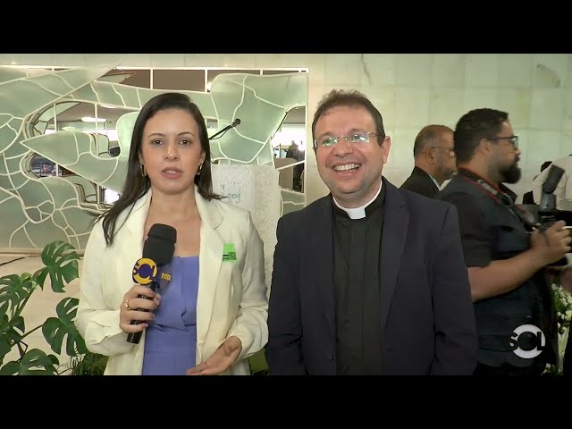 Pe. Fabrício Timóteo celebra missa de abertura dos trabalhos no Congresso