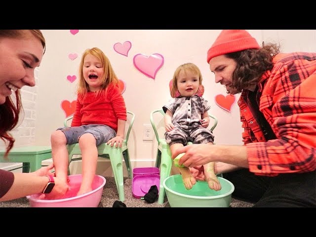 FAMiLY SPA inside our HOUSE!!  Adley surprise princess makeover and Niko has first manicure 💅