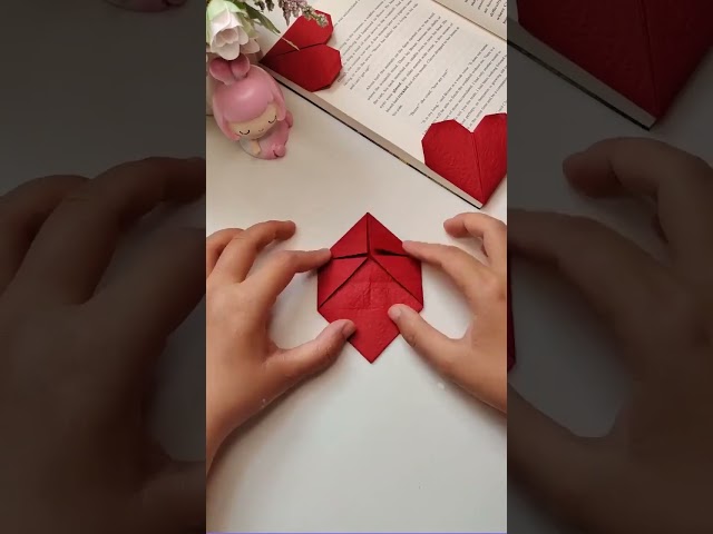 Heart bookmark | step by step tutorial#papercraft#beautiful#handmade#diycrafts#paperheart#foryou