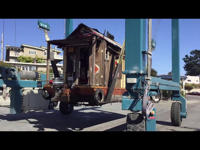 Shantyboat Drydock Timelapse