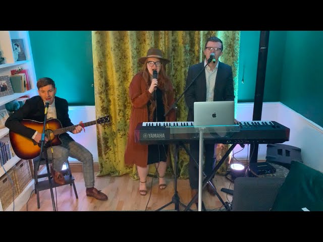 Pentecostals of Dublin Praise & Worship - Worship Medley