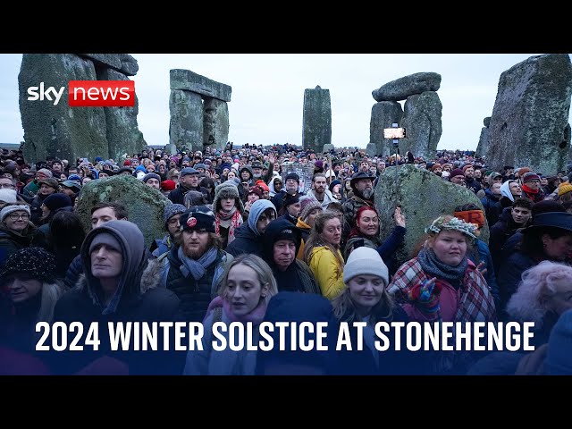 Ceremony takes place at Stonehenge to mark winter solstice 2024 - watch live