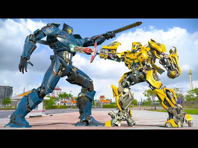 Transformers The Last Knight - Bumblebee vs Gipsy Danger Epic Battle | Paramount Pictures [HD]