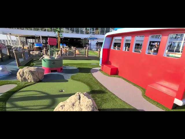 Oasis Dunes Miniature Golf Course on The Oasis of the Seas *SUPER FUN!!