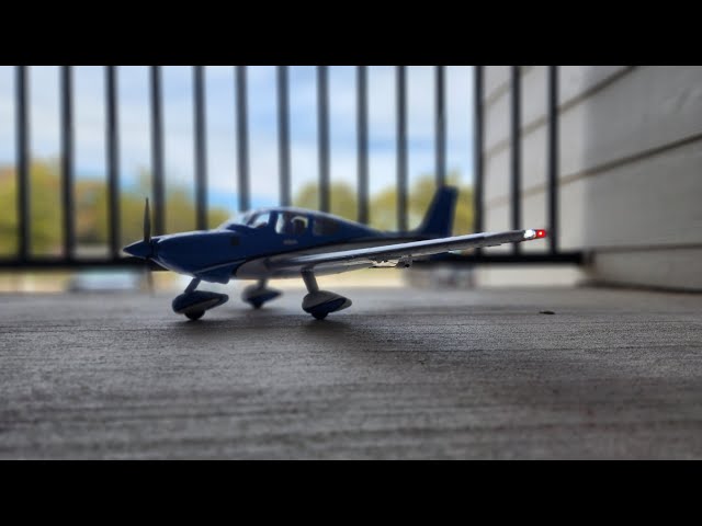 First Flight of the UMX Cirrus SR22T: Touch ‘n Go to Crash Landing!