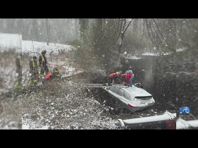 Norfolk Public Works crews work on snow removal