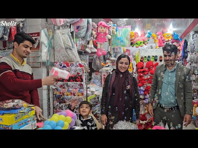 Rainy Day Shopping & Family Time | The Sholiz Family Visits Narges’ Parents 🛍️☕🍽️